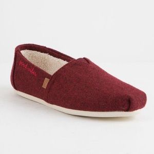 Toms Red ‘Good Vibes’ Slip-on (EUC)